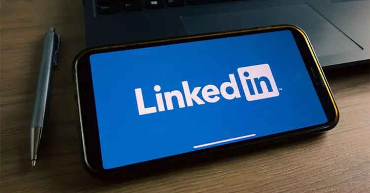 LinkedIn Marketing for Beginners: Simple Things You Need to Know 5 LinkedIn Marketing Advertisements