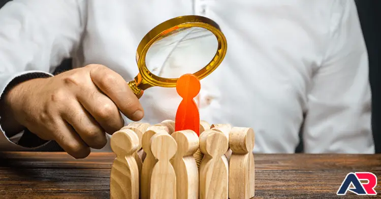 Internal Linking for SEO - Identify