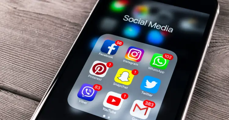 Build an Email List Social Media Marketing