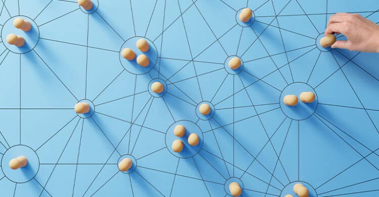 Professional Networking Techniques: How to Grow Your Reach 10 Professional Networking Techniques: How to Grow Your Reach