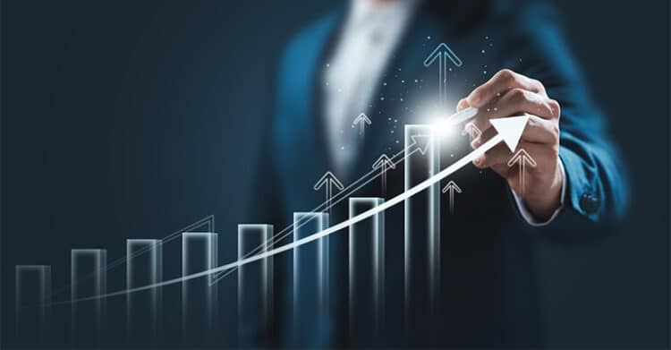 Social Media Specialist: Your Complete Career Guide 8